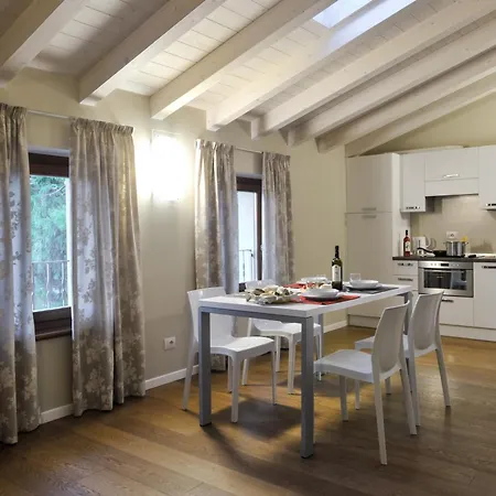 Belvivere 乡村民宿 *